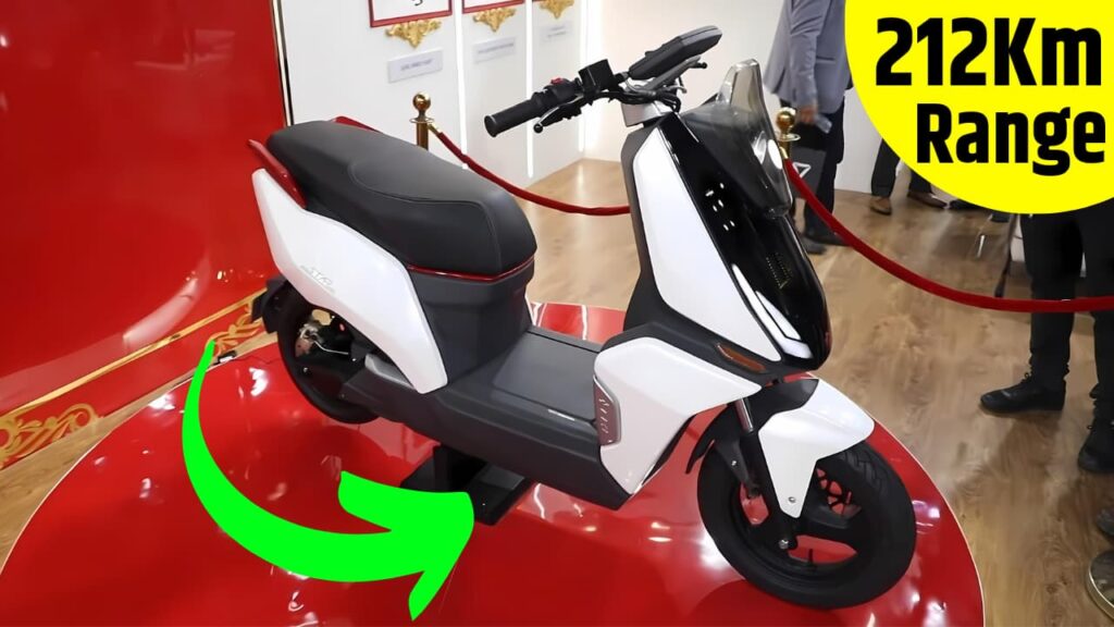 LML Star Electric Scooter Range 220Km रेंज वाली यह इलेक्ट्रिक स्कूटर की इस दिन होगी एंट्री, जाने स्पेशल फीचर्स, कीमत वसूल स्कूटर